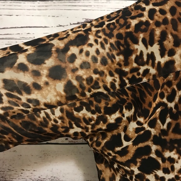 Event leopard wrap top - Picture 6 of 8